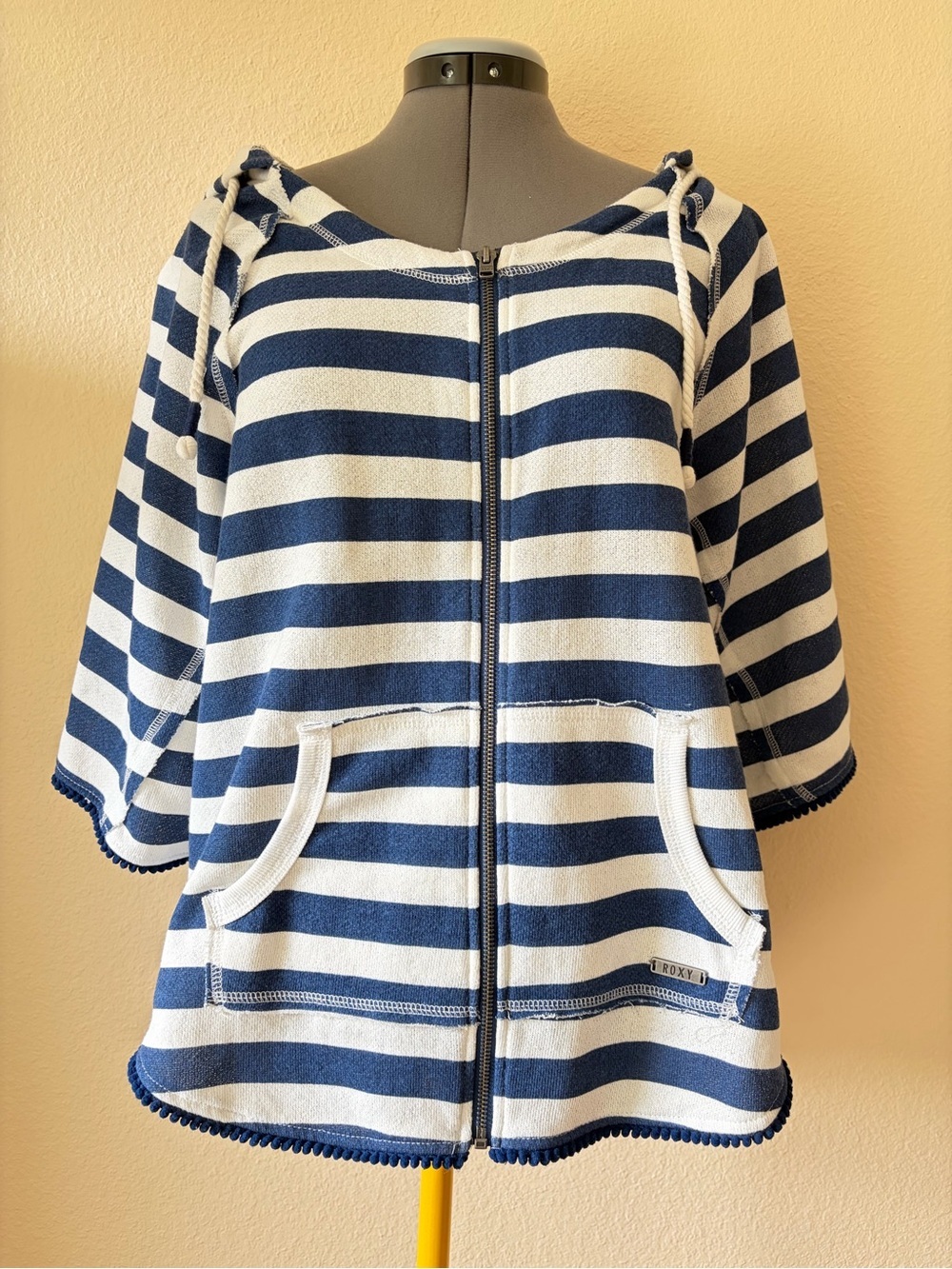 Roxy Striped Terry Cloth Hoodie Beach Cover Up Zip Front Poncho Top Coastal - Picture 2 of 12